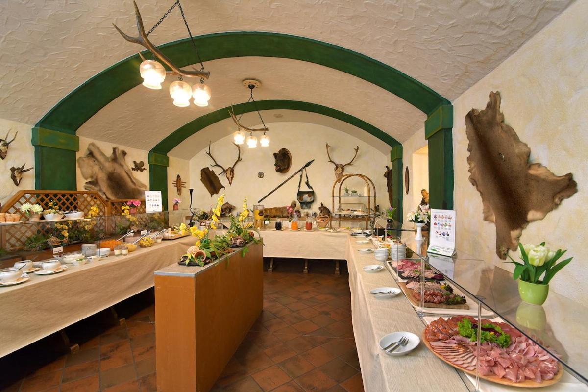 Hotel Am Schlossberg Ziegenrück Eksteriør billede